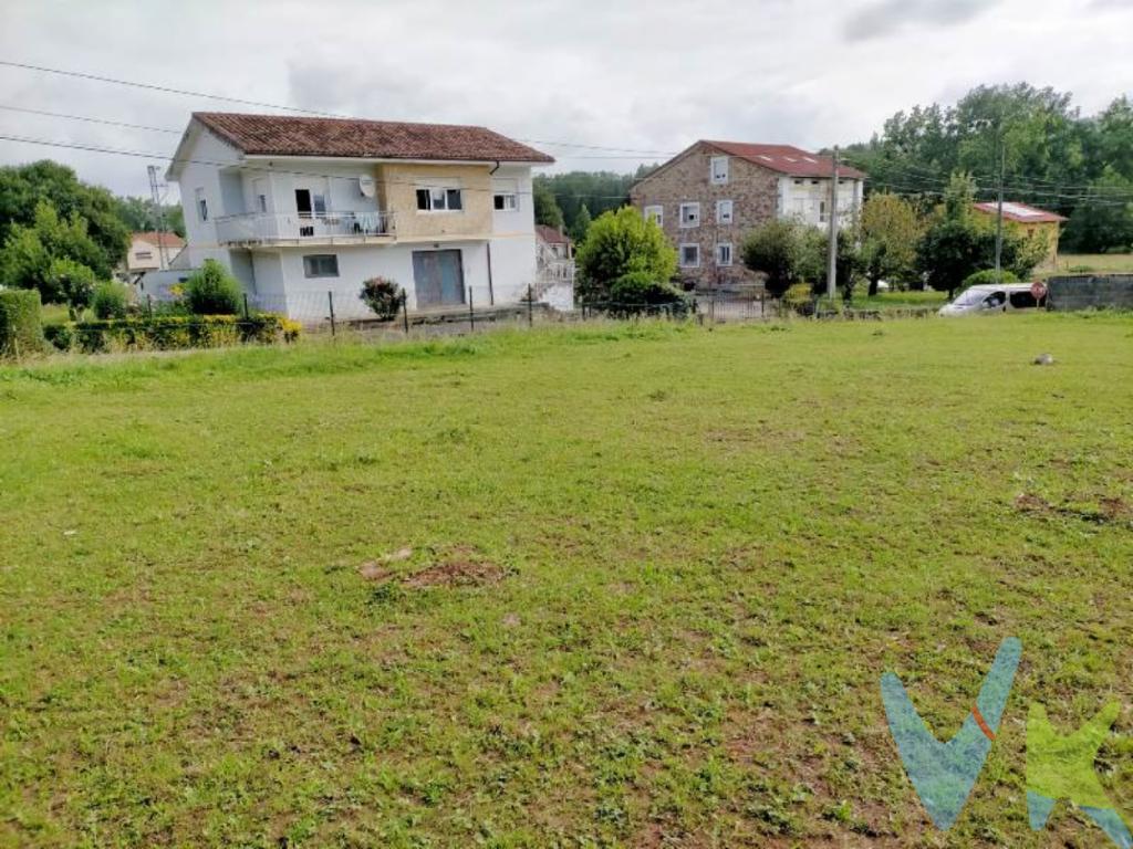 Casa independiente en Vioño de Piélagos de 250m² PARA REFORMAR en un terreno URBANO TOTALMENTE LLANO de 1.872m².La vivienda cuenta con 2 dormitorios, salón, cocina y cuarto de baño en la planta superior. Además tiene una cuadra, pajar y garaje. A tan solo 10 minutos de Torrelavega y 30 km de Santander. Una gran oportunidad para crear tu hogar tal y cómo siempre habías soñado.Si quieres vivir en una casa en plena naturaleza, no lo dudes y llámanos ¡Te enamorara! 