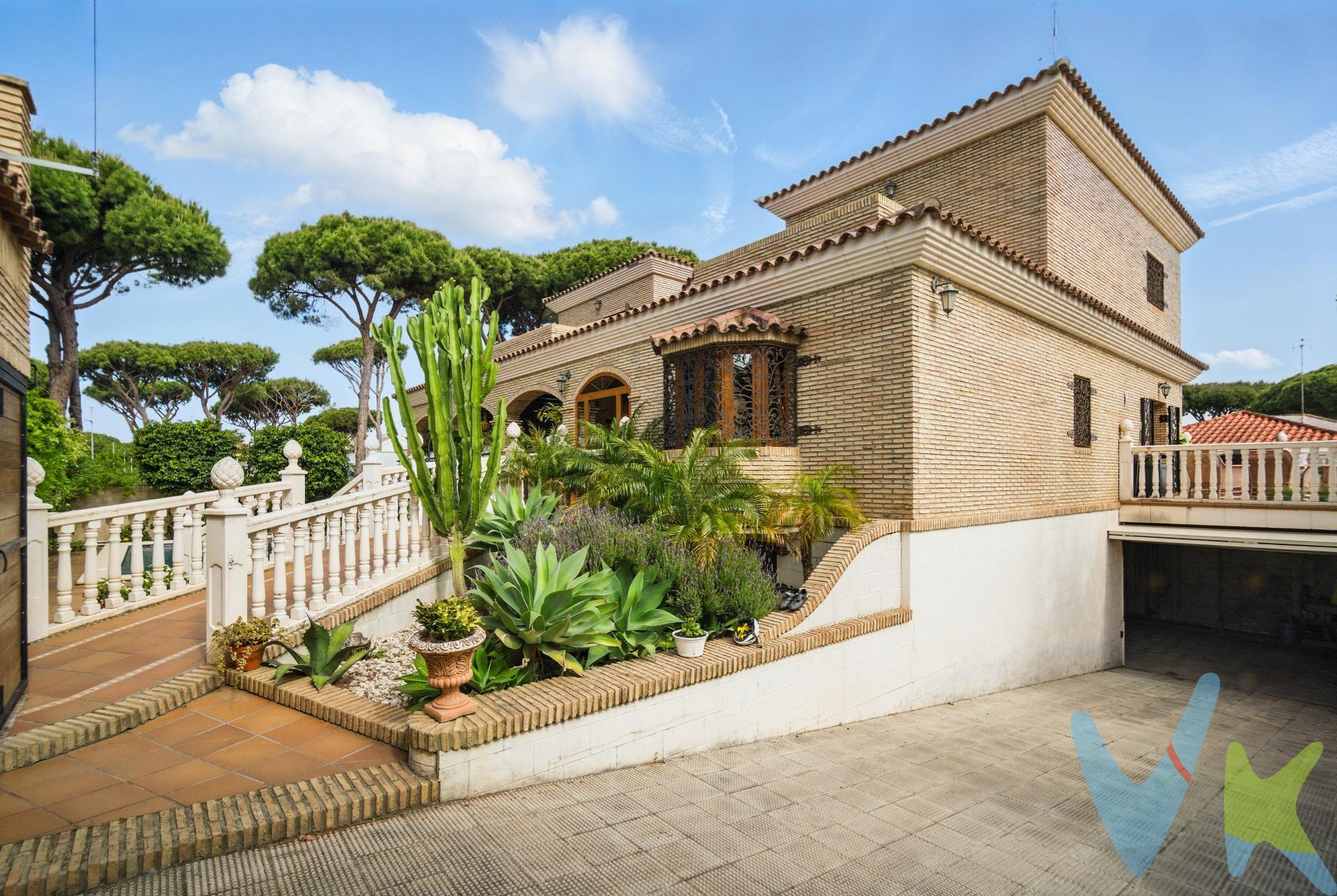 Descubre este impresionante chalet ubicado en la zona Cerromolino de Chiclana de la Frontera, a tan solo 1000 metros de la playa. Con una extensión total de 535 m² construidos sobre una parcela generosa de 688 m², esta propiedad es perfecta para disfrutar del estilo mediterráneo. Cuenta con cinco habitaciones dobles que ofrecen confort y amplitud, tres baños completos más un aseo adicional. La cocina está completamente equipada y lista para su uso inmediato. Entre sus características destacadas se incluyen: puertas interiores elaboradas en madera maciza (roble), alarmas contra incendios y robos, armarios empotrados amplios, así como un baño principal tipo suite. El exterior no te decepcionará; disfruta del sol español desde el jardín ornado con árboles autóctonos o relájate junto a tu propia piscina privada complementada por una barbacoa ideal para reuniones familiares al aire libre.Su sótano ha sido diseñado pensando en el entretenimiento e incluye vinoteca además de un área destinada al gimnasio personal dotado con hidromasaje.Ubicado estratégicamente cerca colegios,costos supermercados,y centros médicos,hace que sea perfecto tanto como residencia permanente o vacacional.Ven a visitarlo hoy mismo! . . Comercializamos este inmueble en exclusiva, lo que le garantiza el acceso a toda la información y un servicio de calidad. En cumplimiento del Decreto de la Junta de Andalucía 218/2005 del 11 de Octubre, se informa al cliente que los gastos notariales, registrales, ITP y otros gastos inherentes a la compraventa no están incluidos en el precio. Igualmente disponemos del Documento Informativo Abreviado de la Propiedad (D.I.A) , y de un Seguro de Caución para garantizar las cantidades entregadas a nuestra Agencia en concepto de Reserva y/o Arras.