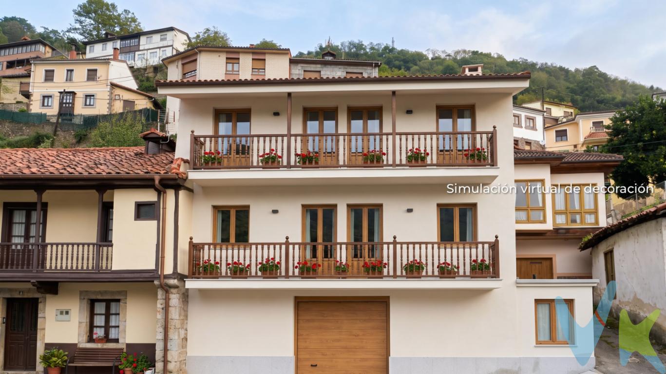 ¿Buscas una casa grande en un pueblo con servicios, para terminarla a tu gusto y sin partir de cero?Casa independiente de tres plantas en plena plaza de Vicente Prieto, en el corazón de Boo (Aller). Tiene 243 m² construidos, es exterior, está orientada al sur y desde sus ventanales se ven el pueblo y las montañas del valle.La parte más pesada de la obra ya está hecha. La estructura es de hormigón armado, la tabiquería de las plantas está levantada, la instalación eléctrica nueva está cableada y los techos tienen la perfilería instalada. Las acometidas de agua, luz y saneamiento están en la casa. Quedan los acabados: suelos, revestimientos, carpintería, cocina, baños y fachada. La distribución la pones tú.Distribución actual en obra:Planta baja: espacio diáfano para salón-cocina, con salida a la plaza y escalera a la planta superior.Plantas superiores: salón con gran ventanal a la plaza, tres dormitorios (dos con vistas al valle) y dos baños.Está en una plaza con aparcamiento, comercios y bar al lado,  con parque infantil y zonas verdes a unos pasos. A unos 20 minutos de Mieres y unos 35 de Oviedo.Encaja con:Familias que quieren espacio a un precio muy por debajo del de una casa terminada.Inversores y reformistas: la obra está avanzada y el precio es de 120.000 .Quien busque una casa en la montaña central asturiana, con servicios y buenas comunicaciones.Las imágenes marcadas como «Simulación virtual de decoración» son una propuesta de cómo podría quedar la vivienda una vez terminada. No representan su estado actual.Llámanos y organizamos una visita.Esta propiedad es de esas oportunidades que se presentan si estas pensando en invertir NOTA: DEBIDO A LA GRAN DEMANDA QUE TIENE ESTE INMUEBLE SOLO SE ATENDERÁN INTERESADOS QUE DEJEN SU NUMERO DE TELEFONOEl precio de venta no incluye los gastos e impuestos derivados de la operación. Corresponden al comprador el pago del Impuesto sobre Transmisiones Patrimoniales (ITP), calculado sobre el valor más alto entre el precio de venta y el valor de referencia catastral, así como los honorarios de notaría y registro según aranceles oficiales, teniendo el comprador libertad para elegir notario. Para consultar los porcentajes del ITP en Asturias puede hacerlo a través de la web oficial de servicios tributarios del Principado de Asturias https://sede.tributasenasturias.es/sites/sede/default/es_ES/Que-quieres-hacer/Transmisiones-Patrimoniales-y-AJD. Asimismo, el comprador asumirá los gastos de tasación y costes bancarios si precisa hipoteca, junto con unos honorarios de mediación del 2 % más IVA, con un mínimo de 2.000,00  más IVA. Por su parte, el vendedor asumirá el pago de la plusvalía municipal y los honorarios de intermediación. Este anuncio es meramente informativo y los interesados tienen derecho a solicitar la documentación adicional del inmueble conforme a la normativa vigente.