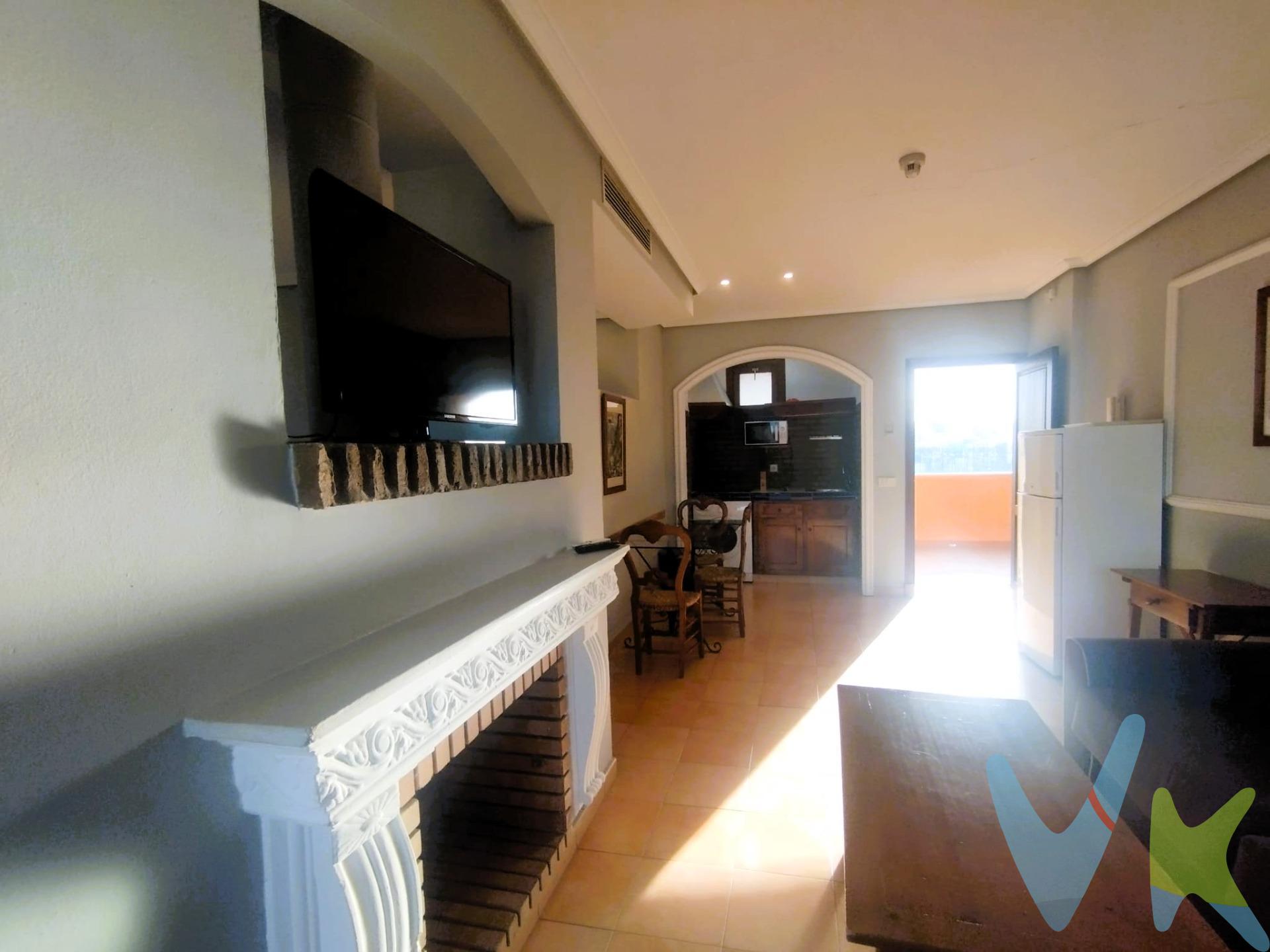 Te presentamos este coqueto estudio ubicado en la zona de Bahía Sur, San Fernando. Se trata de un estudio con consideración turística y cuenta con una superficie construida de 66 m² y un área útil de 43.30 m², este espacio es ideal para quienes buscan inversión, comodidad y funcionalidad 🏡. El estudio cuenta con una habitación doble perfectamente distribuida y un baño completo que asegura privacidad 🌟. La propiedad se encuentra en excelente estado; lista para su explotación turística sin necesidad de inversión adicional. Disfruta del cálido sol occidental desde tu terraza privada de 6 m² 🍃☀️, perfecta para relajarte al final del día. Además, tendrás acceso a increíbles instalaciones como piscina comunitaria 💦🏊‍♂️ e importantes servicios cercanos: autobuses 📍🚍 , centro comercial 🛒👜 y estación de tren 🚆 . No pierdas esta oportunidad única de inversión! Contáctanos hoy mismo para más información. Disponemos del Documento Informativo Abreviado de la propiedad (D.I.A), según Decreto 218/2005, de 11 de octubre. La Agencia Inmobiliaria también dispone de  Seguro de Caución, para la garantía y protección de las cantidades económicas  entregadas como señal para la reserva de una vivienda. Así mismo, informamos que los gastos Notariales, Registrales, ITP, Honorarios de la Agencia y otros gastos inherentes a la compraventa no está incluidos en el precio. Por mandato expreso del propietario, comercializamos este inmueble en exclusiva compartida, lo que le garantiza el acceso a toda la información, a un servicio de calidad, un trato fácil, sencillo y sin interferencias de terceros. Por este motivo, se ruega no molestar al propietario, a los ocupantes de la propiedad o a los vecinos. . Muchas gracias por su comprensión. . 