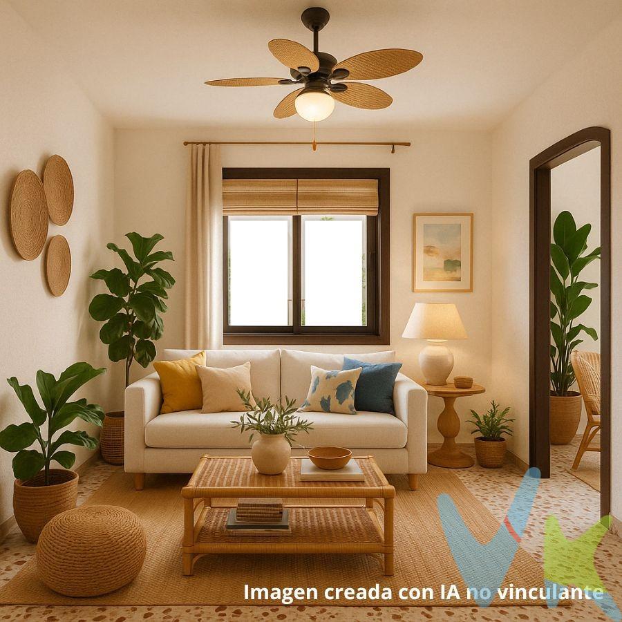 Si sueñas con un espacio que puedas transformar a tu gusto, ¡esta vivienda es para ti! Situada en pleno centro histórico, en una de esas calles con encanto que enamoran, este piso luminoso te está esperando para convertirse en el refugio que siempre has imaginado. Cuenta con dos dormitorios, un salón muy acogedor bañado por la luz natural que entra desde su patio, una cocina independiente y un cuarto de baño. Todo con mil posibilidades de reforma para que dejes volar tu creatividad y crees un hogar totalmente a tu medida. 🌿 Vivir en el casco histórico de Cádiz es disfrutar de la esencia de la ciudad: perderse por calles llenas de historia, respirar el ambiente marinero, saborear la gastronomía local en sus tabernas, y tener siempre cerca monumentos, museos, teatros y plazas que vibran con cultura y vida. Además, todo está a un paso, sin necesidad de coche, en un entorno único que combina tradición y modernidad. 💡 Ven a verlo, siente su potencial y empieza a soñar en grande. ¡Hazlo tuyo y dale forma al hogar que siempre has querido!. Impuestos, honorarios y gastos derivados de la compraventa no incluidos en el precio. El consumidor tiene a su disposición la ficha informativa de la vivienda. 