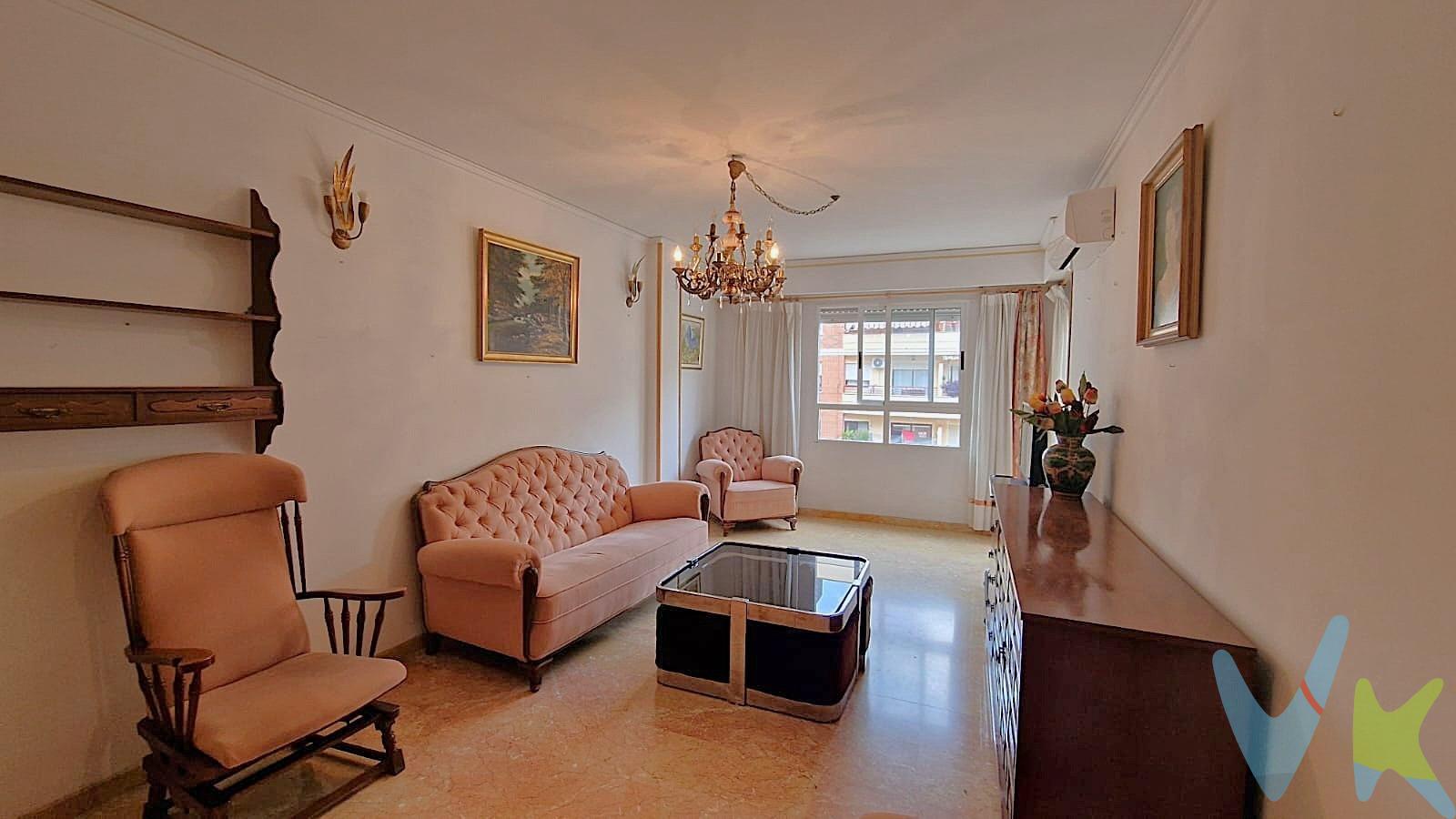 Estupendo piso está listo para entrar a vivir y disfrutar de todos sus encantos. Es todo exterior, muy luminoso con ventilación cruzada que permite el paso del aire algo muy valorado en nuestro cliema mediterraneo ayudando a estar frescos en casa de una forma natural. Tiene un amplio recibidor que nos comunica directamente con la cocina, el salón y la zona de noche. Se trata de un salón cómodo y espacioso, con acceso al balcón desde el que  se disfruta de unas estupendas vistas de la calle. La cocina está bien equipada de armarios con gran capacidad de almacenaje, tiene todos los electrodomésticos,  se comunica con la galería donde está la zona de lavado. En la zona de noche tenemos los tres domitorios, con armariós empotrados y baño en el dormtorio principal, con plato de ducha y ventilación natural. Hay un segundo baño con bañera en la zona de día. Cuenta con aira acondicionado por split en el salón y paredes lisas. Como complemento la vivienda cuenta con plaza de garaje en el sótano del edificio. La zona cuenta con todos los servicios, tiendas, farmacias, supermercados, restaurantes.. Bien comunicado por transporte público. No pierdas la ocasión de visitarlo, ¡te lo quedaras!. Vivienda de protección oficial de promoción privada. Gastos de notaria, registro, gestoría , honorarios inmobiliaria e impuesto no incluidos. Agencia inscrita en el registro de agentes de intermediación inmobiliaria de la Comunidad Valenciana RAICV0832. Este anuncio no es vinculante, puede contener errores, se muestra a título informativo y no contractual. Beautiful three-bedroom, two-bathroom apartment with parking space, ready to move in!. This fantastic apartment is ready to move into and enjoy all its charms. It's all exterior-facing, very bright, and features cross-ventilation, allowing for excellent airflow—a highly valued feature in our Mediterranean climate, helping to keep the home cool naturally. It has a spacious entrance hall that leads directly to the kitchen, living room, and bedrooms. The living room is comfortable and spacious, with access to a balcony offering wonderful street views. The well-equipped kitchen has ample storage cabinets, all appliances, and connects to the utility room with laundry area. The bedrooms have built-in wardrobes, and the master bedroom has an en-suite bathroom with a shower and natural ventilation. There is a second bathroom with a bathtub in the living area. The living room has split-system air conditioning, and the walls are smooth. As an added bonus, the apartment includes a parking space in the building's basement. The area has all amenities: shops, pharmacies, supermarkets, restaurants, etc. Well-connected by public transport. Don't miss the opportunity to visit; you'll fall in love with it!. Officially subsidized housing in a private development. Notary, registration, administrative, real estate agent fees, and taxes not included. Agency registered with the Valencian Community's Register of Real Estate Agents RAICV0832. This advertisement is not legally binding, may contain errors, and is for informational purposes only.