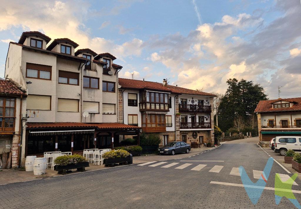 Piso de 2 habitaciones en Bárcena de Pié de Concha. Vive en Plena Naturaleza con Máximo Confort . Si sueñas con un hogar rodeado de montañas, aire puro y paisajes impresionantes, este piso en Bárcena de Pie de Concha es la oportunidad que estabas esperando. - 2 habitaciones acogedoras, diseñadas para el descanso y la desconexión. - Baño completo en buen estado, funcional y práctico. Entorno inigualable: naturaleza en estado puro, con rutas de senderismo, espacios verdes y el sonido del río como banda sonora de tu día a día. - Zona tranquila, perfecta para quienes buscan paz y bienestar sin renunciar a la comodidad. - Ubicación estratégica: con buen acceso a la autovía y transporte público, permitiendo desplazamientos rápidos a cualquier destino. Un hogar listo para disfrutar, con el equilibrio perfecto entre tranquilidad, naturaleza y eficiencia. Déjate cautivar por su encanto y ven a visitarlo!. Gastos de la transacción :. Compra sujeta al Impuesto de Transmisiones Patrimoniales. El adquiriente se hará cargo del coste de la escritura y su inscripción en el Registro de la Propiedad.