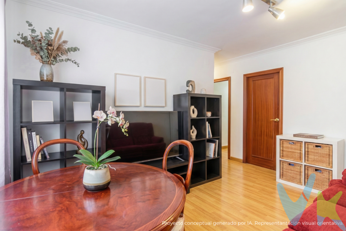 🏡 OPORTUNIDAD ÚNICA: Piso con Ubicación Inmejorable en Oviedo (Zona Renfe/ALSA) 🌟 Descripción Detallada:Ponemos a su disposición esta fantástica oportunidad de inversión o primera vivienda en una de las zonas con mejor conexión de Oviedo.Este acogedor piso de 50 m² es totalmente exterior, lo que garantiza una excelente luminosidad durante todo el día. Se distribuye en  dos cómodos dormitorios, un luminoso salón, cocina independiente y un cuarto de baño completo.La vivienda se encuentra en buen estado de conservación .📍 Ubicación Privilegiada:✅ Ideal para:Parejas o Familias Jóvenes: Que buscan una vivienda económica y bien comunicada para reformar a su gusto.Inversores: Por su alta demanda de alquiler, dada su proximidad a las estaciones y el potencial de rentabilidad tras una pequeña reforma.Acceso rápido al centro de la ciudad y a las principales arterias de comunicación de Oviedo.Todos los servicios a mano: Supermercados, colegios, centro de salud y zonas verdes se encuentran a pocos minutos caminando.Junto a la estación de Renfe y ALSA: Ideal para profesionales, estudiantes o para quienes viajan con frecuencia, con acceso directo a trenes de cercanías y autobuses de largo recorrido.Ascensor: SIN ASCENSORPlanta: 5ªBaños: 1Dormitorios: 2TerrazaTrastero Superficie: 65.74 m² Construidos / 50 m² ÚtilesUbicación: Calle Menéndez Pelayo Precio:  115.000EURPRECIO DE VENTA SIN GASTOS NI IMPUESTOS INCLUIDOS: El precio de venta no incluye gastos de notaría, registro de la propiedad, gestoría, ni el Impuesto de Transmisiones Patrimoniales (ITP) o el IVA/AJD. HONORARIOS: El precio de venta no incluye los honorarios que se devengan a cargo del cliente comprador por la prestación de servicios de asesoramiento y gestión. El importe asciende al 2%, con un mínimo de 2.000 EUR, del Precio de Venta (IVA no incluido). Dichos honorarios deberán ser abonados a la firma de la escritura pública.  