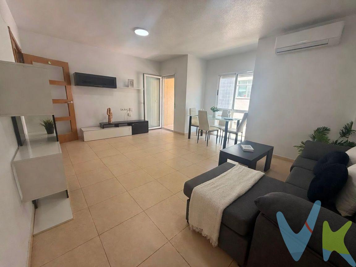 Crea el hogar que siempre has soñado, en este piso amplio, cómodo y una excelente distribución, tiene todo lo que necesitas, . 3 habitaciones, 2 baños completos, Cocina independiente y amplia, Galería, Salón luminoso con salida a un balcón, Plaza de garaje y trastero, 112,66 m² construidos, 81,03 m² útiles, el edificio dispone de ascensor, ubicado en Ceutí, en una zona tranquila, con todos los servicios cerca y perfecto para disfrutar de la comodidad de un hogar pensado para toda la familia. ¡¡Solicita visita sin compromiso!. PVP: 134.999€. No incluye gastos, impuestos y demás gastos legalmente correspondan al comprador: ITP del 7,75% con carácter general; existen excepciones según normativa aplicable (1). Base imponible el mayor valor entre el precio de venta o el valor referencia catastral. Gastos Notaría y Registro: 1.900€ aprox. según complejidad y aranceles vigentes (2). Financiación: gastos de hipoteca, tasación y gatos bancarios a cargo del comprador, según su necesidad y elección. Servicio doble de intermediación: Honorarios inmobiliaria a cargo del comprador: 3% precio final con un mínimo de 3.000€, más IVA (21%), salvo acuerdo contrario tras negociación, no incluidos en PVP. Operación y condiciones de compraventa sujeta a aceptación expresa del vendedor. Para acceder a información y documentación legalmente exigible por el consumidor: https://www.inmotasa.es/consumidor/ .   Comercialización en multiexclusiva: Por mandato expreso del propietario, este inmueble se comercializa en multiexclusiva, lo que garantiza un acceso completo a la información, un servicio profesional y una gestión ordenada, sin interferencias de terceros. Si eres agente inmobiliario y tienes un cliente interesado, estaremos encantados de colaborar.    Una compra tranquila y bien acompañada: Al contactar directamente con nosotros, evitarás molestias innecesarias a la propiedad. Nos encargamos de toda la intermediación, facilitándote la documentación, la información necesaria y un trato cercano, claro y sin complicaciones.  (1) Para una información exhaustiva sobre el funcionamiento, tipos impositivos y bonificaciones del ITP en la Región de Murcia, puedes consultar el portal oficial de la Agencia Tributaria Autonómica en el siguiente enlace: agenciatributaria.carm.es/ITPAJD. (2) Tarifas notariales y registrales reguladas en Anexo I Del Real Decreto 1426/1989 y, Anexo I Del Real Decreto 1427/1989, respectivamente. 