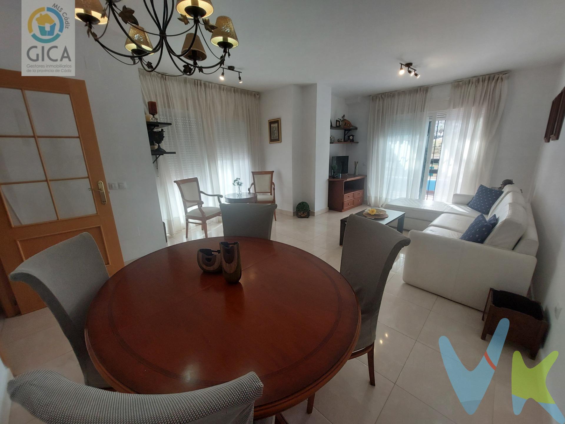 !Bienvenidos a su nuevo hogar de ensueño! Este espectacular piso en la cotizada zona de San Bernabé es el lugar perfecto para aquellos que buscan un estilo de vida con lujo absoluto. Con sus impresionantes 60 m² bien distribuidos, este espacio no solo se ve genial sino que también ¡se siente como una verdadera joya! La habitación doble es tan amplia que podría competir con algunas suites hoteleras; mientras tanto, la segunda habitación sencilla está lista para adaptarse a cualquier capricho. El baño tiene ese toque moderno digno de Instagram y la cocina equipada hará las delicias hasta del chef más exigente. Imagina disfrutar tu café matutino desde el balcón privado: vistas ajardinadas + sol radiante = felicidad absoluta. Además, olvídate del frío invernal gracias al suelo porcelámico y los ventanales Climalit; aquí siempre habrá calorcito acogedor sin sacrificar estilo ni confort. --------------------------------------------------. Informamos a nuestros clientes que los gastos de notaría, registro, gestoría, impuestos y los honorarios de la agencia  NO están incluidos en el precio. A su vez, disponemos del documento informativo abreviado de la propiedad (según decreto 218/2005, del 11 de octubre) y de seguro de caución, para la protección del dinero entregado como señal para la reserva de una vivienda. Por mandato expreso del propietario, comercializamos este inmueble en exclusiva, lo que le garantiza el acceso a toda la información, a un servicio de calidad, un trato fácil, sencillo y sin interferencias de terceros. Por este motivo, se ruega no molestar al propietario, a los ocupantes de la propiedad o a los vecinos. Muchas gracias por su comprensión.