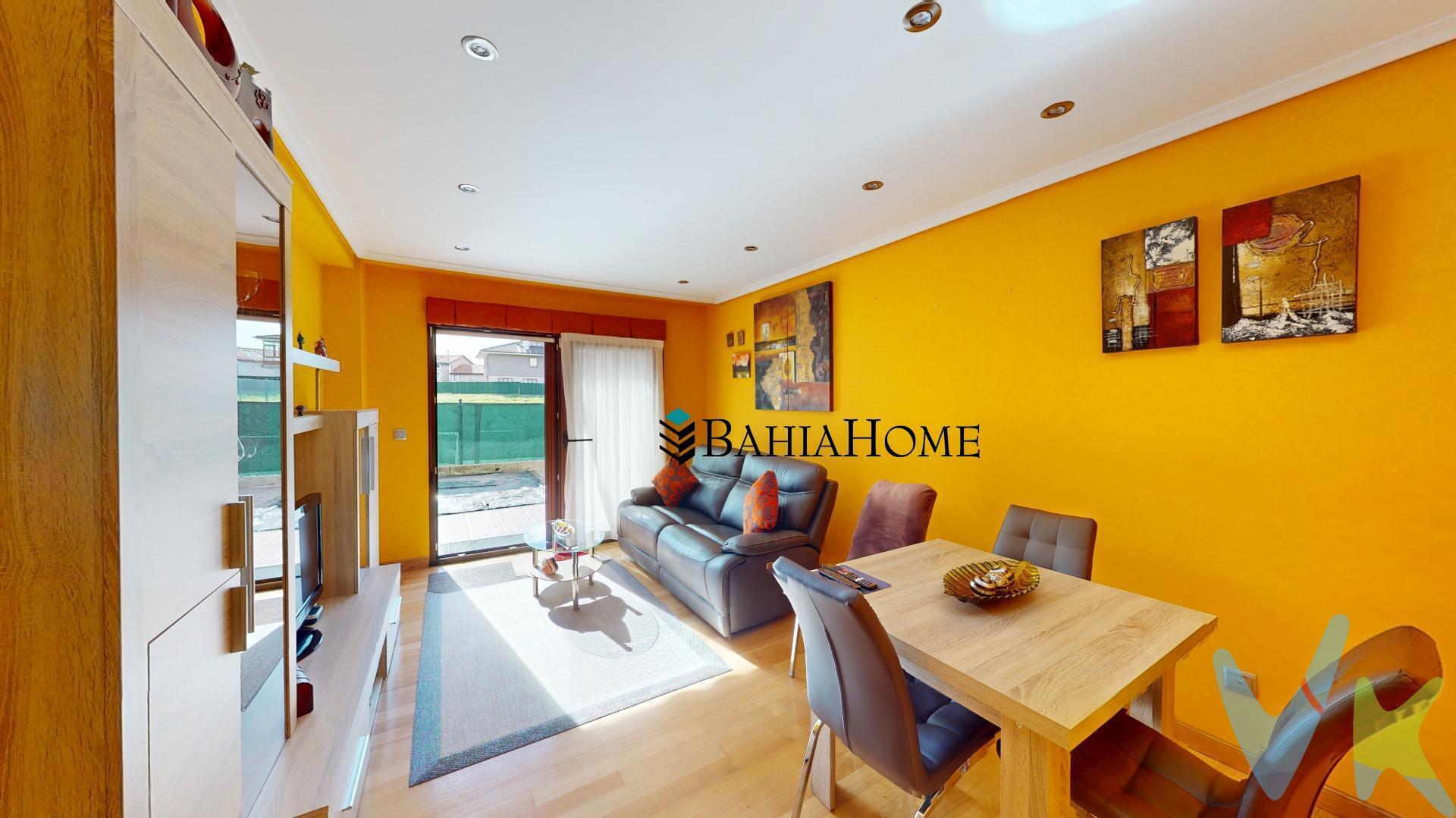 🌞 BAJO IMPECABLE CON JARDÍN ORIENTADO AL SUR 🌿 · URBANIZACIÓN LOS PUERTOS · GUARNIZO (ASTILLERO). Te presentamos este fantástico bajo en perfecto estado, completamente amueblado y listo para entrar a vivir 🏡. Situado en la Urbanización Los Puertos, una de las zonas residenciales más tranquilas y familiares de Astillero, esta vivienda combina comodidad, privacidad y una ubicación estratégica. Un hogar pensado para disfrutar del día a día con calidad de vida, tranquilidad y todos los servicios cerca ✨. 🌿 ENTORNO Y CALIDAD DE VIDA. La vivienda dispone de un agradable jardín privado orientado al sur 🌞🌿, perfecto para disfrutar del sol, relajarte, comer al aire libre o compartir momentos con familia y amigos. Se encuentra en una zona residencial tranquila y cuidada, rodeada de viviendas similares, ideal para quienes buscan paz y bienestar sin renunciar a la cercanía de servicios. 🛒 Supermercados y comercios cercanos. 🏫 Zona ideal para familias. 🌳 Entorno residencial tranquilo y agradable. Todo lo que necesitas para tu día a día a pocos minutos de casa. 🚗 COMUNICACIONES EXCELENTES. Ubicación perfecta para moverse cómodamente por la zona:. 🚗 Rápido acceso a la autovía. 🚆 Estación de tren cercana. 📍 Conexión rápida con Santander, Torrelavega y alrededores. Una localización ideal tanto para trabajar como para disfrutar de Cantabria. 🏠 DISTRIBUCIÓN DE LA VIVIENDA. La vivienda está distribuida de forma cómoda y funcional:. 🛋️ Salón luminoso con acceso directo al jardín sur. 🍳 Cocina independiente totalmente equipada. 🛏️ Dos habitaciones dobles amplias y luminosas. 🛁 Baño completo. ✨ Vivienda completamente amueblada y muy cuidada, lista para entrar a vivir desde el primer día. 🚗 Incluye además un gran garaje cerrado, un extra muy valorado que aporta comodidad y espacio de almacenamiento. 💡 IDEAL PARA…. ✔️ Familias que buscan tranquilidad y comodidad 👨‍👩‍👧‍👦. ✔️ Parejas que quieren mudarse sin hacer reformas 🏡. ✔️ Personas que valoran un jardín privado y espacios al aire libre 🌿. ✔️ Quienes necesitan buenas comunicaciones y servicios cercanos 🚗. ✨ Una oportunidad única en Guarnizo. 📞 Solicita tu visita sin compromiso y descubre tu futuro hogar en la Urbanización Los Puertos. ¡Puede ser la vivienda que estabas buscando! 🏡🌞