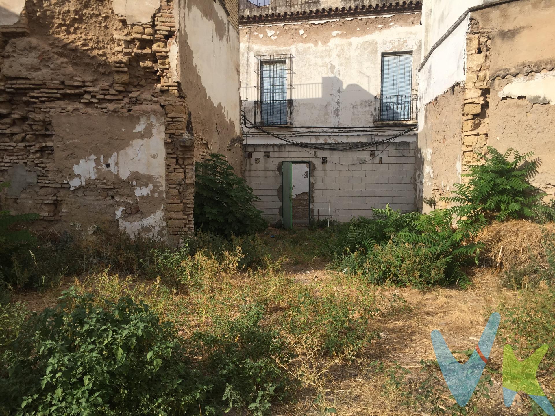 🎯 Inversores, atención: esta es vuestra oportunidad. 🪏 274 m² de solar urbano en el Barrio de San Pedro, en el casco antiguo de Córdoba, a escasos pasos de la Ribera y lugares tan emblemáticos como Bodegas Campos. 🪩 Proyecto arquitectónico ya elaborado y con licencia de obras previa que necesita adaptación a la nueva normativa. 🪝Posibilidad de edificar más de 300 m², optimizando espacio en una zona con alta demanda y escasa oferta de suelo urbano. ¿Por qué este terreno es una inversión estratégica?. . 📍Ubicación Premium: en pleno casco histórico, rodeado de patrimonio, cultura y un entorno consolidado. 📣Oferta super limitada: apenas hay solares disponibles en esta zona . 🗃️Documentación avanzada: proyecto y licencia existente facilitan una estructura sólida para tu inversión. Solo requiere actualización ♻️. ✴️Entorno Premium: a un paso de la Ribera, ideal para proyectos residenciales exclusivos o alojamientos boutique. ✅ Ventajas clave para inversores. Inicios rápidos tras adaptar el proyecto existente. 💹Alta rentabilidad potencial debido a la escasa oferta y alto interés inmobiliario . 💎Versatilidad de uso: vivienda unifamiliar, promoción premium o apartamentos. 🔜 El momento es ahora. Este terreno tiene un status casi único en Córdoba. Si buscas un proyecto inmediato en una ubicación estratégica, aquí lo tienes. 📲Contacto inmediato: revisa el proyecto, ajusta la licencia y comienza a construir. 📞 Escríbenos y coordinamos una visita para analizarlo en detalle. ¡No lo dejes escapar!. El comprador tendrá un coste adicional de un 2,5% más IVA del precio de venta final, por el servicio de gestión, asesoramiento y formalización del proceso de compra. Este importe no está incluido en el precio publicado en venta. INFORMACIÓN ADICIONAL. Los GASTOS DE LA COMPRA serán según ley (Notaria, Registro e Impuestos) y no están incluidos en el precio señalado. 