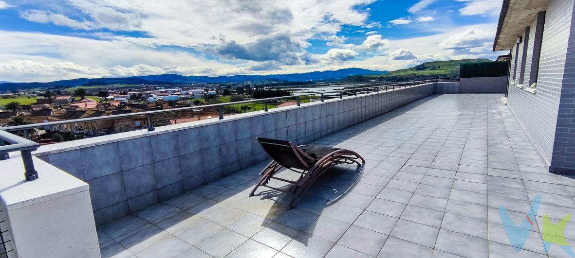 Si sueñas con una maravillosa terraza ya la has encontrado. Te presentamos este precioso ático rodeado de terraza por todo su alrededor y con unas vistas extraordinarias. En Cudón, con vistas a la ría de Suances, a la montaña, en un entorno privilegiado cercanos a cinco playas de las que poder disfrutar. Tenemos este estupendo ático con tres dormitorios, baño, salón cocina y acceso a terraza desde todo el ático. Con una enorme zona de solarium, barbacoa, etc. Imagina pasear, andar en bicicleta, tomar el sol, disfrutar de una barbacoa con tu familia y amigos.. todo ello en este ático especial para ti. Llámanos y te organizaremos una visita. . TRANSPARENCIA GESTIÓN INMOBILIARIA:. Sujeto a decisión última del cliente propietario. Honorarios inmobiliaria incluidos en el precio. Al precio se añadirán Impuestos, aranceles de Notaría y registro según legislación en vigor. Consultar resto de condiciones.