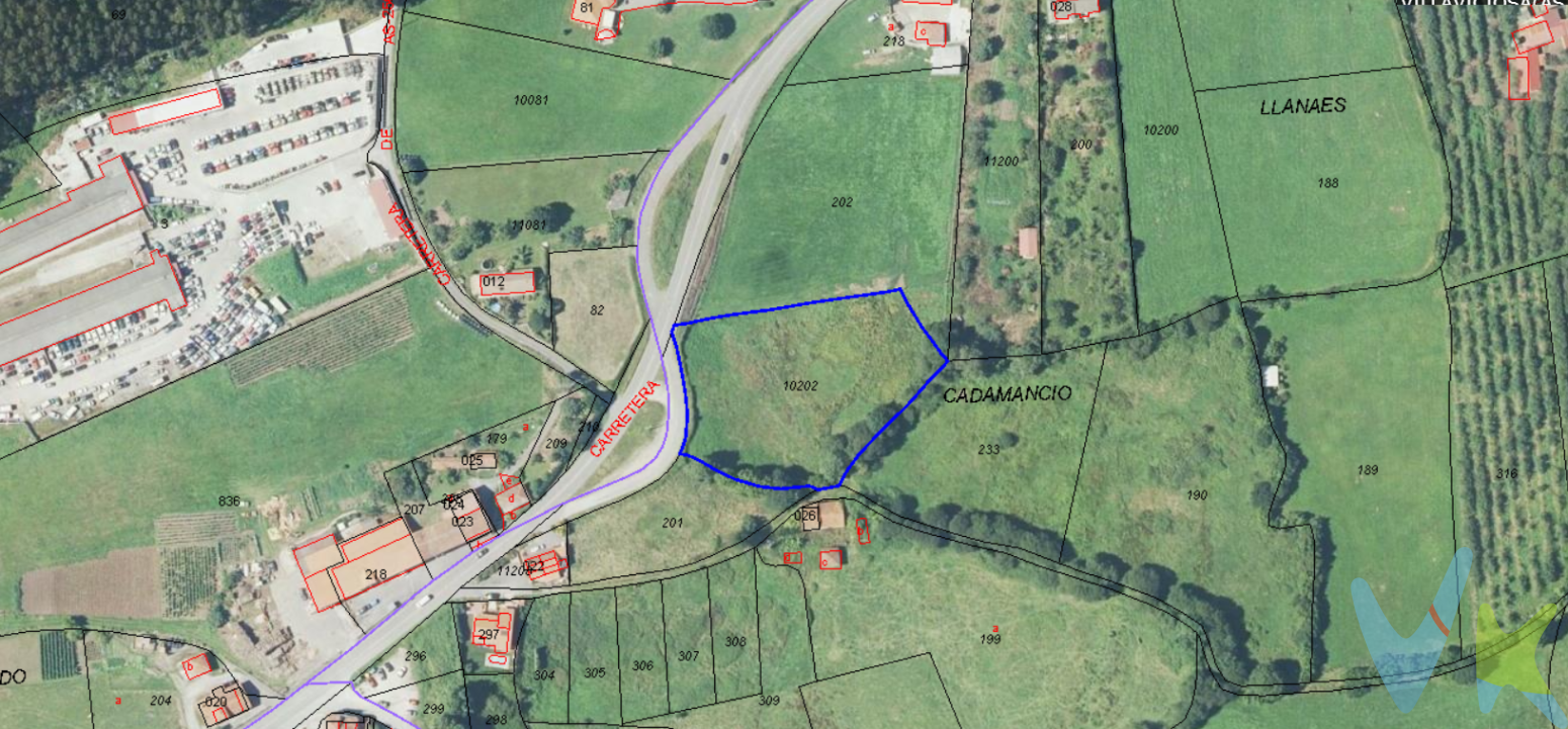Finca Rústica en La Obra San Justo, situada junto a la carretera nacional 632 y con parada del Alsa que comunica tanto con Gijón como con Villaviciosa.