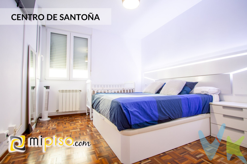 PISO SANTOÑA. En el corazón de Santoña, villa marinera por excelencia, desde inmobiliaria Mi Piso queremos presentarte este maravillosos piso. La vivienda en sus 89 m2 se reparte en 3 amplias habitaciones, baño completo  con ducha, cocina totalmente equipada con salida. a despensa y salón con vistas despejadas y su orientación oeste.  Una vivienda totalmente reformada, calefacción de gas natural, cerramientos pvc, ascensor; algo para disfrutar sin necesidad de invertir en ella. Una oportunidad única que  no debes dejar de escapar. Todo ello a escasos metros de colegios, supermercados, y todos los servicios que nos ofrece la villa, y a 2,5 km de la playa de Berria. Ven a visitarlo con nosotros.