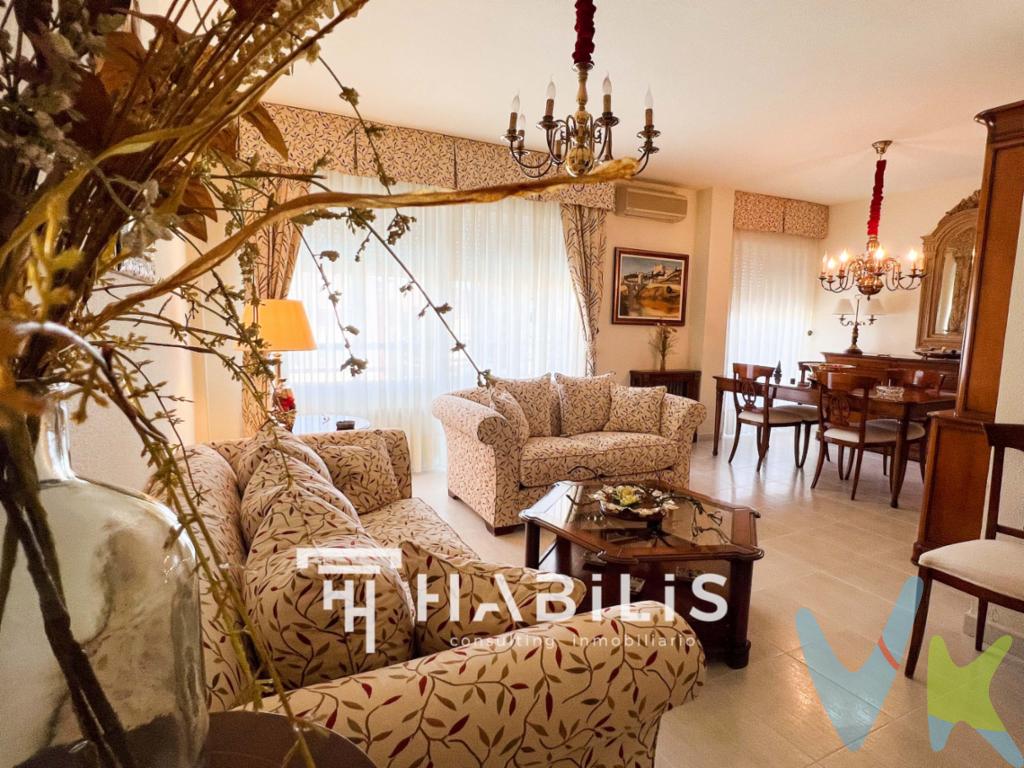 HABILIS Consulting Inmobiliario te descubre tu nuevo hogar en el exclusivo barrio de Buenavista.Este elegante y luminoso piso está diseñado para disfrutar de una vida cómoda y tranquila. La vivienda, totalmente amueblada, se presenta en estado impecable.¡¡ lista para entrar a vivir !! Con su diseño acogedor y distribución perfecta, cada rincón ha sido pensado para brindarte la mayor comodidad. Además, incluye un trastero para almacenaje extra y una plaza de garaje para dos coches, una gran ventaja en esta zona.Ubicado en una urbanización privada, cuenta con zonas comunes de ensueño: una amplia piscina donde relajarse en verano, pistas deportivas para mantenerte en forma y un hermoso jardín ideal para paseos y momentos de paz.No dejes escapar esta oportunidad única de vivir en uno de los barrios más tranquilos y bien comunicados de Toledo. ¡Este piso lo tiene todo para convertirse en tu hogar ideal!Te esperamos en nuestras oficinas en Calle Diputación Nº 7 de Toledo o en el teléfono 624 260 263 Nuestro departamento financiero te asesorará gratuitamente de la mejor financiación a tu medida para TU nuevo HOGAR.#HazloMásPráctico