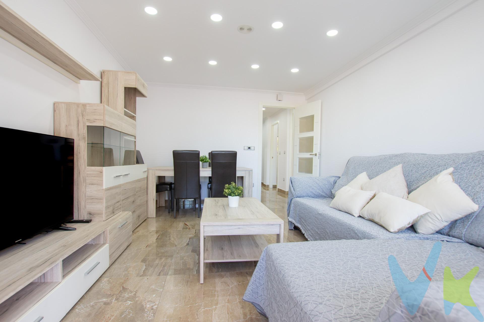 ✨Piso totalmente reformado con terraza a 350 metros del mar en San Antonio (Cullera)✨. Te presentamos esta espectacular vivienda en el barrio de San Antonio, una de las zonas más valoradas de Cullera, a solo 350 metros del mar 🌊. Disfruta de la comodidad de tener todo a mano: supermercado Consum justo enfrente, farmacias, colegios, comercios, bares y restaurantes 🍽. Una ubicación ideal tanto para vivir todo el año como para disfrutar de tus vacaciones. 🏡 Distribución y espacios:. - 2 habitaciones dobles, una con baño en suite. - 2 baños completos (ambos con ducha). - Cocina moderna totalmente equipada (con lavavajillas a estrenar). - Salón-comedor con salida a una amplia terraza con vistas semidespejadas y laterales al mar. La terraza cuenta con toldos eléctricos, iluminación LED y es perfecta para relajarte o compartir buenos momentos. Además, toda la vivienda está equipada con persianas eléctricas con sistema antibloqueo. ⚙️ Características destacadas:. - Vivienda completamente reformada con instalación eléctrica nueva faseada. - Ventanas Climalit que protegen de los ruidos y aíslan del frío y el calor. - Suelos porcelánicos de alta calidad que aportan un estilo único. - Radiadores eléctricos en todas las estancias. - Filtro descalcificador de agua. - Chimenea decorativa que puede desplazarse al salón. - Luces de emergencia instaladas. - Puerta blindada para mayor seguridad y mallorquina superpuesta. - Hilo musical en toda la casa para crear ambientes únicos. - Persianas eléctricas en balconeras y todas las ventanas. Cada detalle ha sido pensado para ofrecerte confort, diseño y eficiencia. Esta vivienda es una oportunidad única para quien busca un hogar moderno, con acabados premium y una ubicación privilegiada. No lo dudes: calidad de vida, mar, servicios y estilo.. ¡todo en un solo lugar! ☀️. IMPORTANTE:. La reserva del inmueble sólo se producirá después de que una propuesta de compra haya sido expresamente aceptada por el vendedor. El precio publicado NO incluye los impuestos y gastos legalmente establecidos y derivados de la transmisión e inscripción, en su caso.