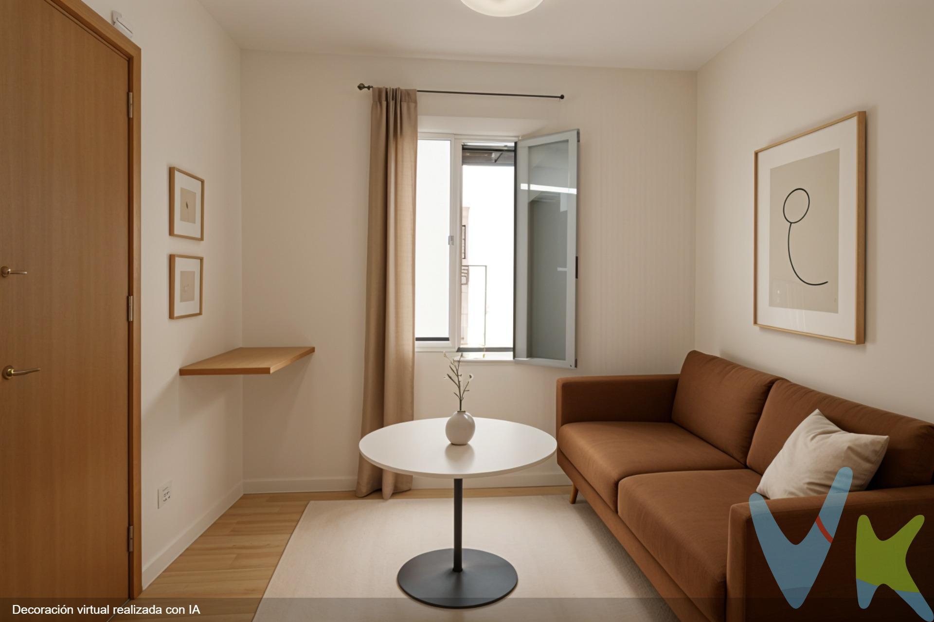 🏡 ¡Invierte o vive en Ríos Rosas!. Te presentamos este piso en una de las zonas más estratégicas de Madrid: a unos minutos de Nuevos Ministerios, Ríos Rosas y semi esquina a Raimundo Fernández Villaverde y Cuatro Caminos. Vivienda de 2 dormitorios (uno doble y uno individual), salón-comedor, cocina y baño. 💰 Rentabilidad desde el primer día:. Alquila ya! Obten ingresos inmediatos con un pequeño lavado de cara,  sin necesidad de reformas. 🎨 ¿Prefieres algo a tu gusto?. También es una excelente opción para reformar y diseñar a medida, creando un espacio moderno, funcional y con alta proyección de revalorización en el mercado. 📍 Ubicación privilegiada, bien comunicada y con todos los servicios, ideal tanto para residentes como para inquilinos. 🔑 Ya sea para invertir o para vivir, esta es una oportunidad que no querrás dejar pasar. ¡Contáctanos y descubre su potencial en persona!. 📞 ¡No dejes pasar esta oportunidad y agenda tu visita!. . El comprador tendrá un coste adicional correspondiente al servicio de gestión, asesoramiento y acompañamiento en todo el proceso de compra. Dicho importe, el mobiliario, la decoración y los impuestos no están incluidos en el precio publicado. 