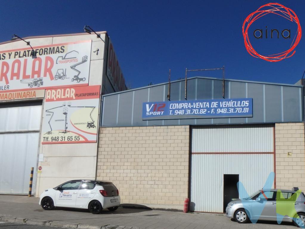 Gran y amplia nave industrial en el Polígono de Talluntxe I de Noain, distribuida en planta baja con una superficie de 344.93 mt2, zona diáfana y 1 baño, y sobrepiso de 38 mt2. con oficinas. Se puede realizar cualquier actividad. Tiene 2 accesos, 1 por la fachada principal y otro por la parte posterior. Puertas plegables, una con acceso peatonal, solera de hormigón armado, estructura metálica de acero.  Si estás pensando en una nave para poder montar tú negocio, ven a visitarla!!