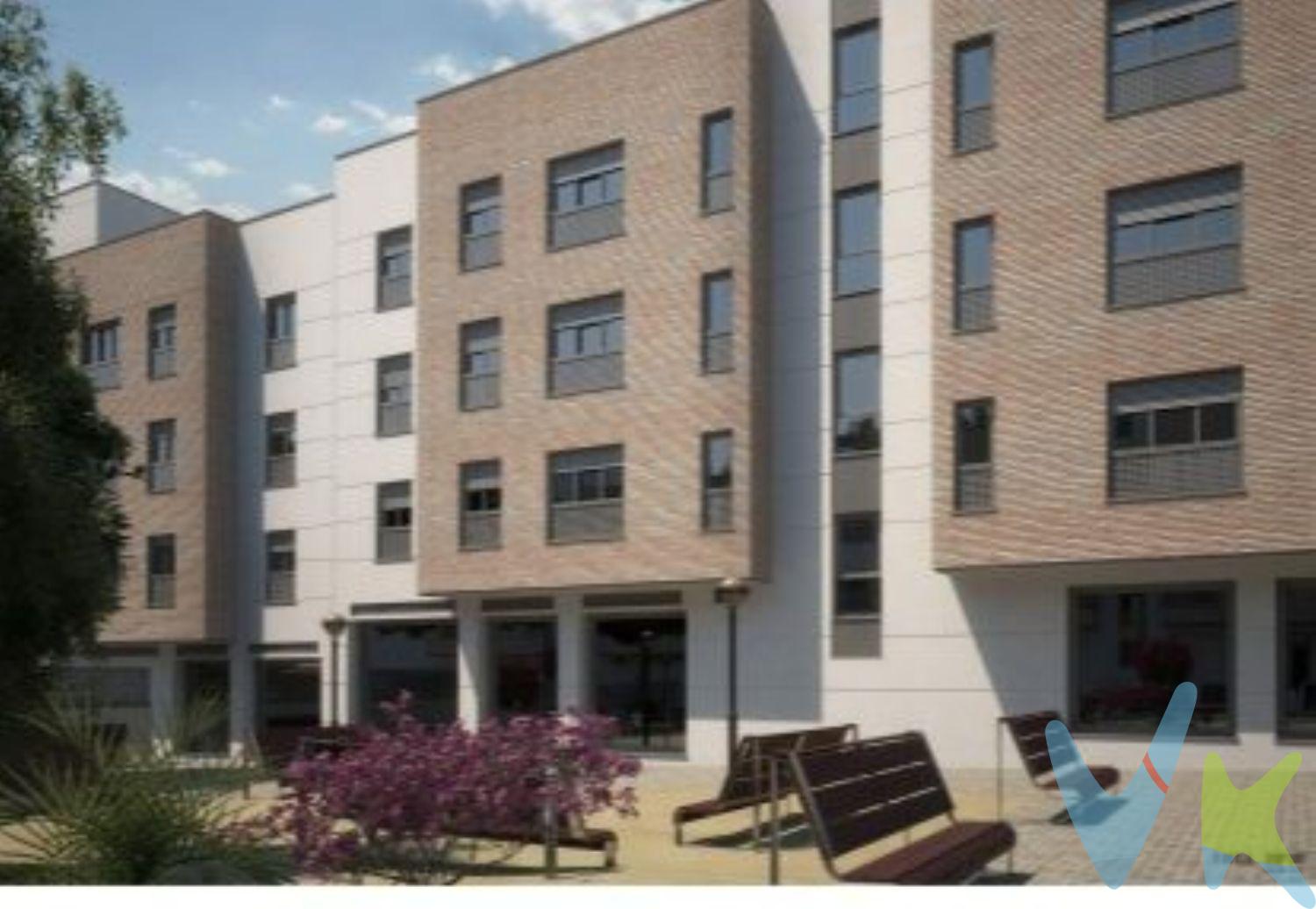 ¡ATENCIÓN CONSTRUCTORES, INVERSORES...!!!
EN BURGUILLOS DE TOLEDO, se vende terreno urbano con 10.352 m2 en bruto con varios proyectos de edificación: Proyecto para edificación de chalet: -37 chalets con una superficie construida cada uno de 150,60 m2 y los 4 que hacen esquina con una superficie de (284,91 m2, 245,81 m2, 193,66 m2 y 182,36 m2). Todos edificados en dos plantas con terraza, porche y jardín. -1.119 m2 Destinados a zonas verdes. -2.255, 97 m2 Destinados a viales. Proyecto de edificación de viviendas: Construcción de 84 viviendas, locales, garajes y zonas comunes en 4 plantas. -Condiciones de Volumen (OD): Altura: 3 Plantas en la calle El Carrizal, y 10,50 de altura a alero y 4 plantas: en el resto de las calles, y 13,50 m. a alero.
La medición de alturas se realizará según establecen las N. N. S. S. Sótanos y semisótanos, contabilizando, como planta, a partir de 1,20 m. de altura desde el nivel de la acera a la parte inferior del forjado de planta baja. En calles con pendiente la edificación se podrá escalonar, cumpliendo cada escalón con las alturas. Pendiente máxima de cubierta 35º. Se permite el uso del bajo-cubierta para instalaciones y trasteros. Sin contar como edificabilidad. Se permite el uso del bajo-cubierta como vivienda, siempre unido a la planta inferior, y contabilizará como edificabilidad a partir de una altura de 2,20 m2. Edificabilidad: 2,599 m2/m2. Ocupación: 100% Vuelos: Abiertos o cerrados, a partir de la planta 1ª, con un ancho máximo de un metro.
SITUACIÓN DEL TERRENO EN BURGUILLOS: Situado en el centro del municipio a escasos 250 m del Ayuntamiento. En la Calle Carrizal 2 de Burguillos de Toledo. Junto al Centro de Salud. SITUACIÓN DEL PUEBLO: Burguillos se sitúa a 10 km de Toledo capital. Se trata de municipios limítrofes. Conectado a Toledo y Madrid, por autovía y autopistas. A 10 min. de la estación del Ave de Toledo. El trayecto en tren a Madrid es de 33 minutos a Puerta de Atocha. La Carretera de circunvalación de Toledo CM-40 pasa por Burguillos.
Vende Inmobiliaria la Montañesa. ¡Escuchamos tu oferta! . “Información válida, salvo error tipográfico”.