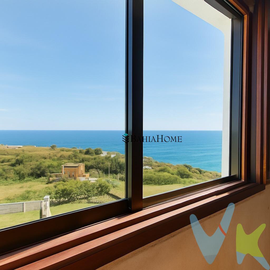 Tu hogar con vistas al mar en Cueto: luz, espacio y potencial infinito 🏡🌊✨. ¿Sueñas con vivir en una de las zonas más prestigiosas de Santander? Te presentamos esta impresionante casa pareada en Cueto, un lienzo perfecto para diseñar la vivienda que siempre imaginaste 🎨. Con seis habitaciones dobles 🤗 y orientación sur ☀️, disfrutarás de amplitud, confort y luz natural durante todo el día. Desde sus terrazas se abren vistas espectaculares al mar 🏖️ y al icónico faro santanderino 🗼, el escenario ideal para tus desayunos al sol, atardeceres con amigos o momentos de calma absoluta. El jardín, de casi 1.000 m² 🍃🌳, rodea la propiedad y ofrece espacio de sobra para que niños y mascotas jueguen libres, montar tu zona chill out, huerto o esa barbacoa que te encanta 🔆🍔. La planta baja ofrece opciones reales para configurar un piso independiente 🧩: perfecto para invitados, teletrabajo o como inversión. Además, cuenta con un amplio sótano con salida directa al jardín, un espacio versátil para crear tu salón social soñado: cine en casa, bodega, gimnasio o sala de juegos… tú decides 💡🎬🏋️. Imagina reuniones inolvidables con el mar como telón de fondo. Para tu comodidad, dispone de parking privado 🚗 y se ubica cerca de todo lo que importa: supermercados 🛒, centros médicos 💉, farmacias y colegios 📚🎓. Una localización práctica y deseada, donde el día a día se vuelve más fácil. Ideal para quienes buscan:. Espacio y luminosidad para toda la familia 👨‍👩‍👧‍👦☀️. Vistas al mar y vida al aire libre 🌊🌿. Un proyecto con gran potencial para personalizar a su gusto 🎯. Una inversión segura en una zona top de Santander 📍. Características que enamoran:. 6 habitaciones dobles 🤗. Orientación sur y mucha luz natural ☀️. Terrazas con vistas al mar y al faro 🗼🌅. Jardín de casi 1.000 m² 🍃. Parking privado 🚗. Amplio sótano con salida directa al jardín 🧱➡️🌿. Posibilidad de crear un piso independiente en la planta baja 🧩. Cercanía a servicios esenciales 🛒🏥📚. . No dejes pasar esta oportunidad única. 📲 Contáctanos para más información y concertar tu visita 🗓️. Tu nueva vida en Cueto te está esperando. En BAHÍA HOME gestionamos propiedades en exclusiva, garantizando un servicio profesional, transparente y eficaz. El precio publicado incluye los honorarios de intermediación, sin costes adicionales para el comprador. No están incluidos los impuestos (ITP, IVA y AJD en su caso), ni los gastos de notaría, registro y gestoría. El consumidor tiene derecho a recibir, con carácter previo a la formalización de la operación, la información completa del inmueble (identificación, situación jurídica, urbanística, económica y estado de cargas), conforme a la normativa vigente.