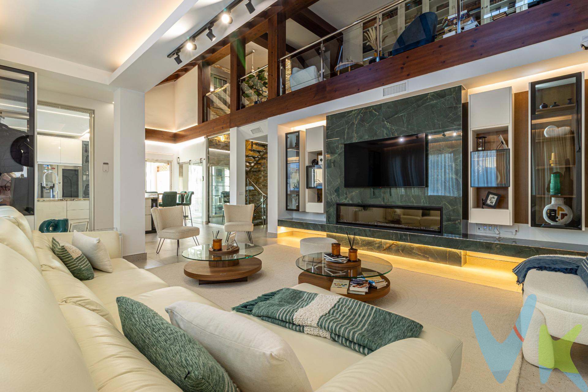 Presentamos este impresionante chalet ubicado en la exclusiva zona norte, una vivienda moderna y completamente reformada que ofrece un estilo de vida inigualable. Con tres plantas distribuidas con maestría, el acogedor salón se integra armoniosamente con una contemporánea cocina equipada, ideal para disfrutar de momentos memorables junto a familiares y amigos. La propiedad cuenta con amplios dormitorios adornados por vestidores estratégicamente ubicados y cuatro baños más un aseo adicional para mayor comodidad. El gran sótano es perfecto como área recreativa o gimnasio privado e incluye también cocinas auxiliares y habitaciones adicionales. En el exterior, podrá relajarse en su precioso jardín delantero rodeado por una lujosa piscina de agua salada; además dispone del espacio necesario para estacionar hasta dos coches cómodamente y contar así con acceso al encantador jardín trasero donde respirar aire puro será parte diaria de su rutina. Este magnífico inmueble se vende totalmente amueblado ofreciendo todo lo necesario desde el primer día sin preocupaciones añadidas sobre mobiliario o decoración. Para obtener información detallada no dude en contactarnos directamente ya que comercializamos esta joya inmobiliaria bajo mandato exclusivo del propietario garantizando así atención personalizada libre interferencias externas durante todo el proceso.