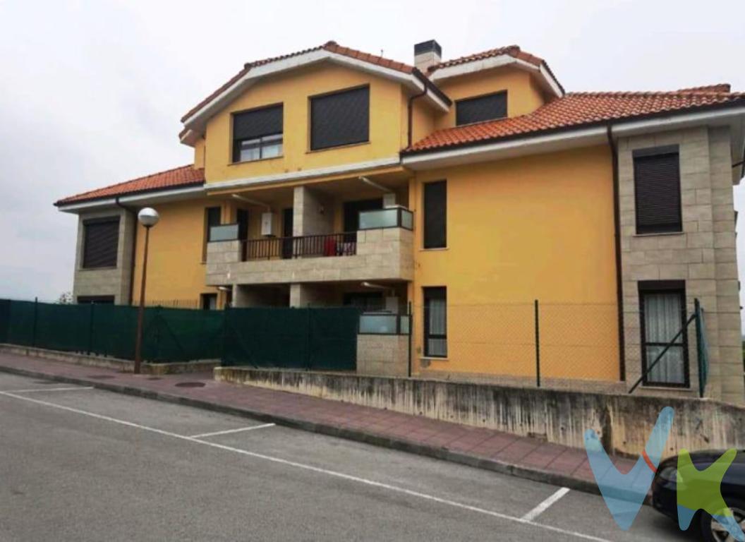 A partir del 1 de Julio de 2005, podemos visitar este maravilloso piso que ponemos a la venta en Quijas, una tranquila zona residencial a un paso de Santillana del Mar y de Puente San Miguel.Se trata de una vivienda en una primera planta que ofrece comodidad, espacio y funcionalidad. Dispone de tres amplias habitaciones, dos baños completos, luminoso salón y cocina independiente.Además cuenta con con plaza de garaje y otro garaje cerrado independiente, ideal para aparcamiento o para almacenamiento adicional.Ideal para familias o como inversión. Buenas comunicaciones con la autovía.Pídenos más información y ven a verlo, no dejes escapar esta oportunidad!!!Estamos en C/ Las Ventas nº 14 Bajo, 39500 de Cabezón de la Sal (Cantabria). Telf: 942 70 26 06. www.activanorte.com
