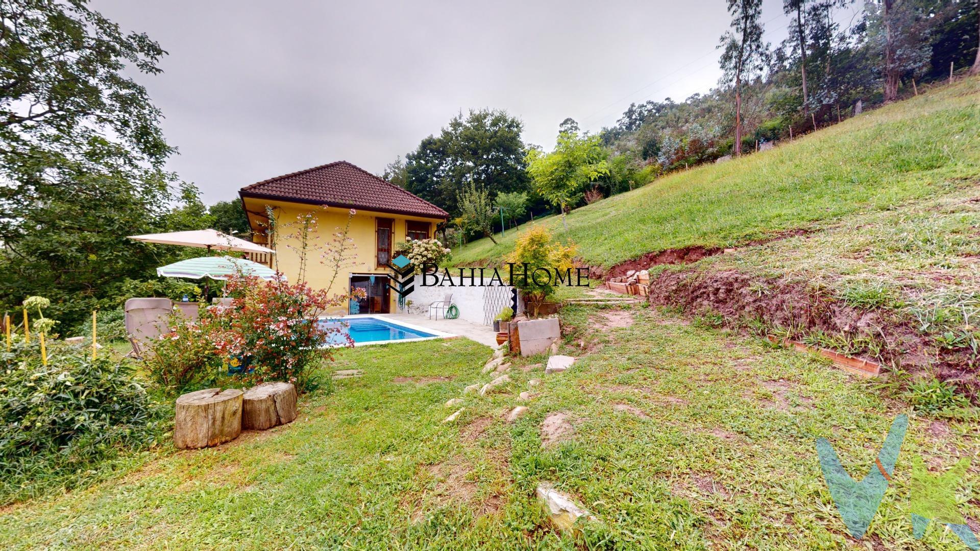 Casa independiente de tres alturas en Pámanes, en el municipio de Liérganes, con terreno de 7565m2. Pámanes se sitúa  a los pies de Peña Cabarga concretamente en su ladera Sur, queda la localidad muy cerca del parque de la Naturaleza de Cabárceno. El entorno de la vivienda meramente rural permite disfrutar de la naturaleza es estado puro, con los parajes pintorescos que la montaña cántabra ofrece. El Museo Palacio de Elsedo de Arte Contemporáneo, declarado Bien de Interés Cultural está en el mismo pueblo. Está ubicada  la vivienda a sólo 15 minutos de Santander, y sus playas. La vivienda, que se distribuye en tres plantas, cuenta con  una parcela de 7.565m2. La entrada del inmueble transcurre por un jardín con árboles de todo tipo que proporcionan una sombra refrescante en verano, en el que encontrarás un manantial de agua potable que da encanto y mayor atractivo a la parcela, ya que el regadío está garantizado,. Es un lugar donde podrás disfrutar de una gran intimidad, y disfrutar del entorno, del terreno, de la piscina, de la zona de barbacoa y  aprovechar los grandes momentos de reuniones familiares y de amigos. La vivienda se distribuye de la siguiente manera: . La planta bajo cubierta cuenta con dos habitaciones tabicadas. La planta primera de la casa cuenta con tres dormitorios dobles, con acceso a un balcón de madera montañés, 2 baños reformados completamente recientemente, amplia cocina equipada y amueblada decorada en líneas modernas y gran salón con chimenea y grandes ventanales de vistas insuperables. La planta baja de la vivienda, tiene una zona destinada a garaje-almacén, y el resto es un apartamento con entrada independiente del resto del inmueble y con acceso directo a la piscina y la zona de solárium. Todos los espacios tienen grandes ventanales, están distribuidos en forma diáfana. En resumen la vivienda cuenta con jardín, porche, barbacoa, piscina, zona de solárium, garaje, apartamento independiente y un gran terreno con árboles frutales y de todo tipo. Es una casa formidable en un enclave rural de cuento, por lo que si estás pensando en realizar una inversión para establecer tu domicilio o una segunda residencia con terreno, no dudes en  conocer ésta magnífica casa. Construida con buenas calidades. Se trata de una gran oportunidad. Solicite una visita.