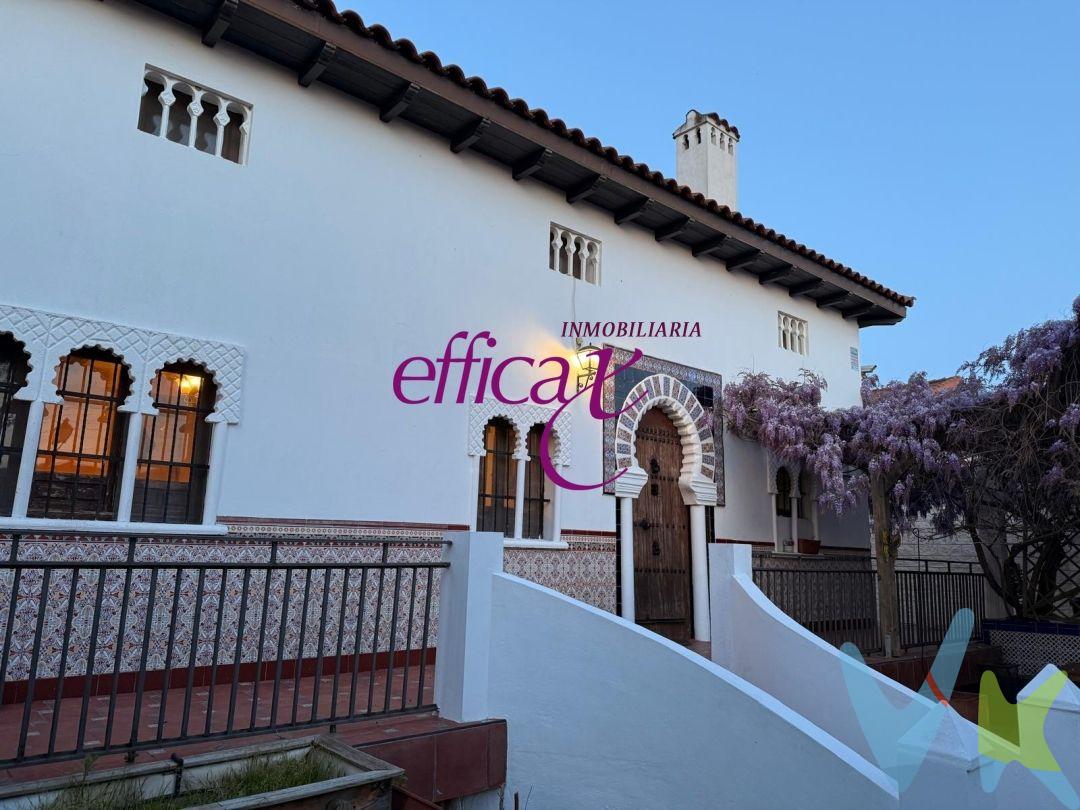 Precioso Chalet en una de las mejores urbanizaciones de Escalona, muy cerca del río Alberche.
Parcela de 1050 m2. Chalet de 211  m2, en dos plantas. Planta baja sótano de 35m2 con caldera de gasoil, pozo y cuarto lavado.
Cuenta  con salón con chimenea, terraza con porche, cocina amplia amueblada, baño con plato ducha, distribuidor y  2 habitaciones.
Dispone de vivienda anexa en patio con salón con chimenea, cocina, baño completo y dormitorio con vestidor.
En planta primera dispone de tres dormitorios , uno de ellos con amplia terraza y baño, cuarto de baño completo y despacho.
 Rejas, aire acondicionado, 
Terraza, jardín y piscina. Cenador y barbacoa de obra, aseo exterior, taller con espacio para aparcamiento, solarium y comedero de 40m2 con horno de leña, barbacoa y acristalado.
Ideal para disfrutar los fines de semana, construcción estilo árabe.
APROVECHA PARA TENER UN PARAÍSO A UNA HORA DE MADRID O COMO INVERSIÓN CASA RURAL.
Se le informará de todos los gastos asociados a la compraventa antes de la reserva para que usted compre con la máxima seguridad, tranquilidad y transparencia. 
No dejes perder la oportunidad de vivir en una casa exclusiva como esta y ven a verlo sin compromiso.