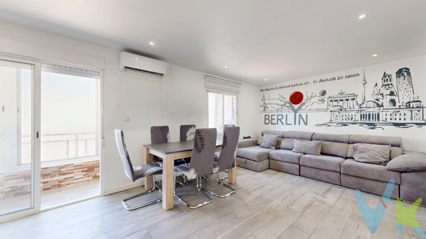 Con ASCENSOR, en Alfafar, 3 habitaciones, BALCÓN y para entrar a vivirCoge las maletas que nos mudamos porque tenemos el placer de presentarles esta GRAN OPORTUNIDAD de adquirir un piso excelente de 3 habitaciones, CON ASCENSOR, listo tanto para entrar a vivir o como inversión porque no hará falta que inviertas en modernizarlo ya que sus actuales propietarios han realizado una reforma integral, dotando a la vivienda de materiales modernos, de calidad.Pocas cosas nos dan tanta satisfacción en el mundo inmobiliario como los espacios bien aprovechados, en sus 85m² encontramos nada más entrar un recibidor para dar paso a 3 habitaciones, 1 baño completo amplio con ducha y doble seno, cocina completa con bastante almacenaje, galería y estupendo salón luminoso con acceso a un balcón con grandes ventanales y mosquiteras a medida.Situado en una segunda planta con ascensor.Excelentes acabados como aire acondicionado por splits, calefacción por radiadores eléctricos que puedes controlar por wifi mediante una app, mosquiteras a medida y techo insonorizado, suelo porcelánico imitación parquet que le proporciona calidez, ventanas de doble cristal tipo climalit, paredes lisas,. No le falta detalle.La zona es perfecta ya que tiene todos los servicios a su alrededor como supermercados, colegios, transporte público debajo de casa, restaurantes, gasolinera, gran centro comercial, IKEA, etcDicen que la mayoría de las veces podemos elegir, visita esta vivienda porque quien vive aquí sabe lo fácil que resulta todo, no lo dudes, sé el primero en llamarnos para que no se te escape esta oportunidad.Si tienes que vender antes tu vivienda, llámanos y te asesoramos cómo hacerlo para además tener los mínimos gastos posibles y todas las garantías.Agencia Registrada con el nº00516 en el Registro Obligatorio de Agentes Inmobiliarios de la Comunidad ValencianaPor mandato expreso del propietario, COMERCIALIZAMOS ESTE INMUEBLE EN EXCLUSIVA, lo que le garantiza el acceso a toda la información, a un servicio de calidad, un trato fácil, sencillo y sin interferencias de terceros. Por este motivo, se ruega NO MOLESTAR AL PROPIETARIO, a los ocupantes de la propiedad o a los vecinos. Muchas gracias por su comprensión.La oferta está sujeta a cambios de precio o retirada del mercado sin previo aviso. Este anuncio en su conjunto, incluyendo textos, fotos, imágenes o cualquier otro contenido de este, no es vinculante dado que la información es ofrecida por terceros y puede contener errores. Se muestra a título informativo y no contractual.El precio anunciado NO INCLUYE los impuestos, ni los gastos como, Notario, Registro de la Propiedad, ni los honorarios de la agencia inmobiliaria.Esta propiedad se pone a la venta con toda la documentación comprobada y en regla, por lo que ofrecemos GARANTIAS a los compradores.