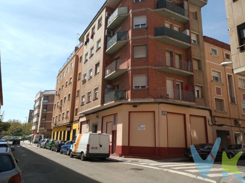 Calle Luis Aula chaflán a calle Gil Morlanes (Sector San José - Plaza Mayor). Cuartos trasteros en venta. Obra nueva a estrenar. Diversas superficies, desde los 4,22m2 hasta los 6,95m2 y 4,50m de altura. Posibilidad de altillo, dada su altura. Llaves mano. Completamente equipados en zonas comunes con puertas corta fuegos, sistema eléctrico de apagado automático, sistema anti incendios. Desde 8.600,00€.