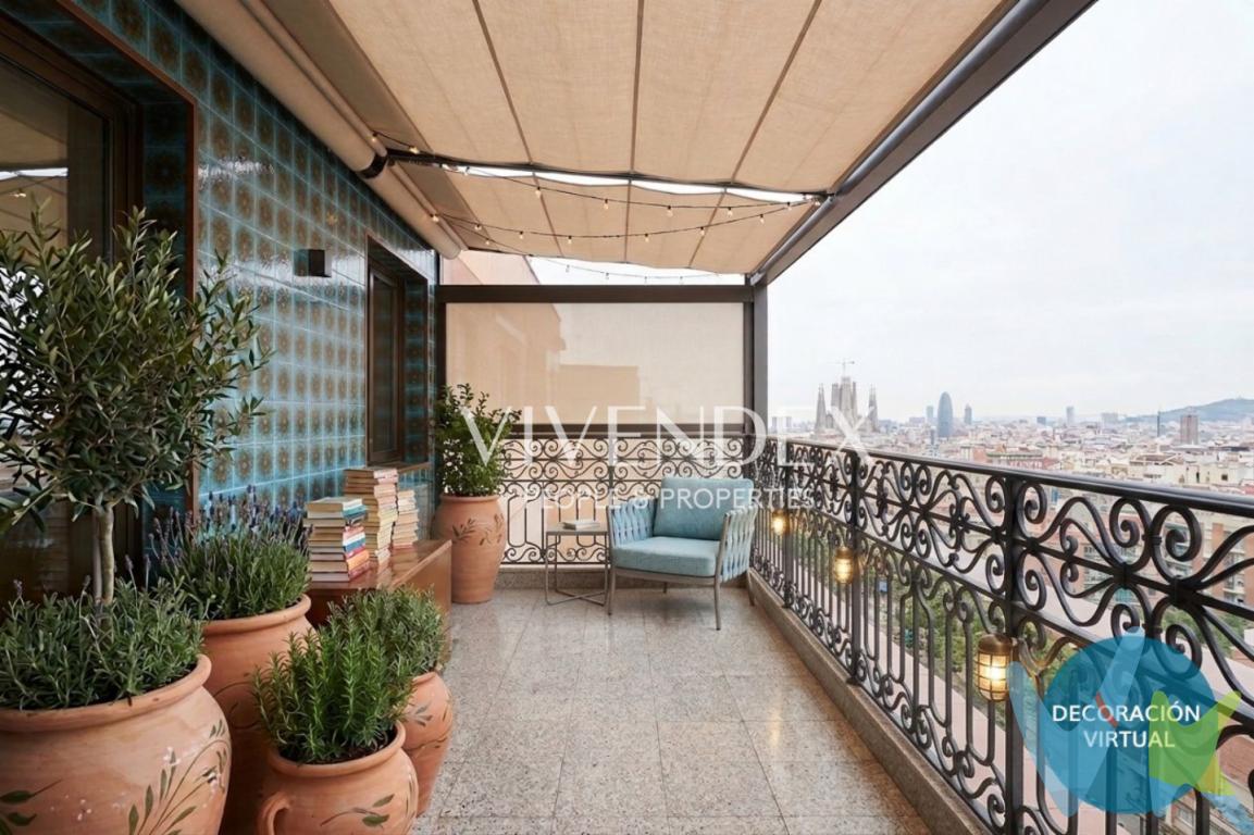 ¡Espectacular sobreático con 2 terrazas y muchísimo potencial en Roquetes! Si buscas un hogar luminoso, con amplios espacios exteriores y la oportunidad de adaptarlo totalmente a tu gusto, este sobreático en Roquetes es ideal para ti. La vivienda se encuentra en un estado que permite entrar a vivir, aunque ofrece una oportunidad excelente para reformar y diseñar la casa de tus sueños aprovechando al máximo sus posibilidades. Cuenta con una distribución fantástica que incluye dos habitaciones, perfectas como dormitorio principal y despacho o cuarto de invitados. El salón-comedor destaca por ser un espacio muy acogedor y luminoso, ideal para el día a día. Además, dispone de una cocina independiente cómoda y funcional. El verdadero punto fuerte del inmueble son sus dos magníficas terrazas privadas, el espacio exterior perfecto para disfrutar del buen tiempo, organizar cenas al aire libre o crear un oasis urbano con vistas despejadas. Al tratarse de una planta sobreático, la vivienda garantiza una luz natural excepcional durante todo el día, mayor privacidad y una gran tranquilidad. Ubicado en el barrio de Roquetes, en una zona residencial tranquila y bien comunicada, rodeada de comercios locales, servicios y transporte público. Un diamante en bruto con infinitas posibilidades. ¡Contacta hoy mismo para programar una visita y venir a conocerlo!El precio de venta no incluye impuestos, gastos de notaría, gestoría ni registro. Asimismo, deberá añadirse un 2% más IVA en concepto de honorarios de agencia, además de los impuestos correspondientes (ITP).CEDULA DE HABITABILIDAD EN VIGORAPI: 3267 AICAT: 1516 FRANCESC QUINTANA RAMOS- VIVENDEX BUSINESS PARTNERS SL.