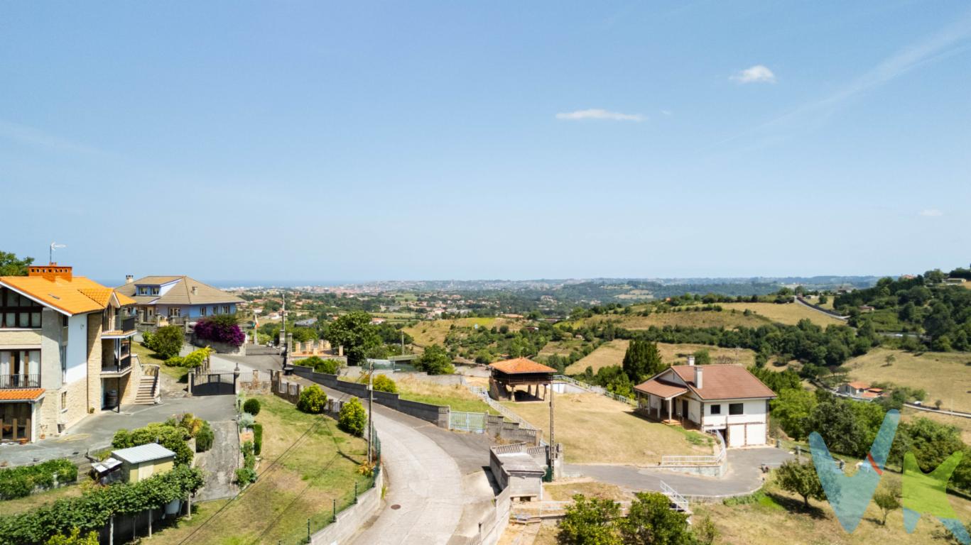 ¿Buscas una finca próxima a Gijón con posibilidades de edificación? ¡Esta es una opción perfecta!Finca de 2.412 m2 en la zona alta de Camín de los Buruyinos, muy próxima Gijón y a tan solo 5 minutos de la Escuela de Futbol de Mareo.  La finca dispone de alcantarillado, agua, electricidad y alumbrado público. Tiene un buen cierre en todo el perímetro con un buen portón de acceso. La finca es edificable hasta 300 m. Actualmente cuenta con una pequeña nave de almacenaje y plantación de varios árboles frutales. La zona es un lugar muy tranquilo, con edificaciones próximas pero bien separadas e independientes entre si. El camino de acceso está bien asfaltado. Un lugar perfecto para disfrutar de la tranquilidad del campo, manteniendo la cercanía a la ciudad. Si quieres mas información sobre la propiedad, no dudes en consultarnos. En el precio final no está incluido el Impuesto de Transmisiones Patrimoniales, ni los Gastos de Notaría y Registro.