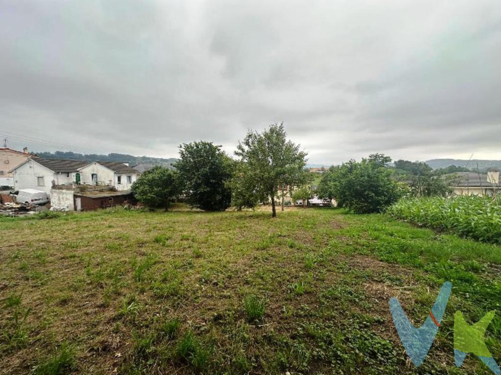 Preciosa parcela urbana en Puente San Miguel, con excelente ubicación y gran potencial. A tan solo unos minutos del acceso a la autovía del Cantábrico.La parcela mide unos 1.683 m² que podrían destinarse a particulares para construir la vivienda de sus sueños o quizás a inversores, ya que podría segregarse en dos.Un lugar ideal apartado del bullicio de la ciudad y al mismo tiempo cercano a todos los servicios ya que Puente San Miguel dispone de comercios, centro de salud, bancos, restaurantes, colegios, etc...Ven a visitar esta espectacular parcela que te va a enamorar!!!