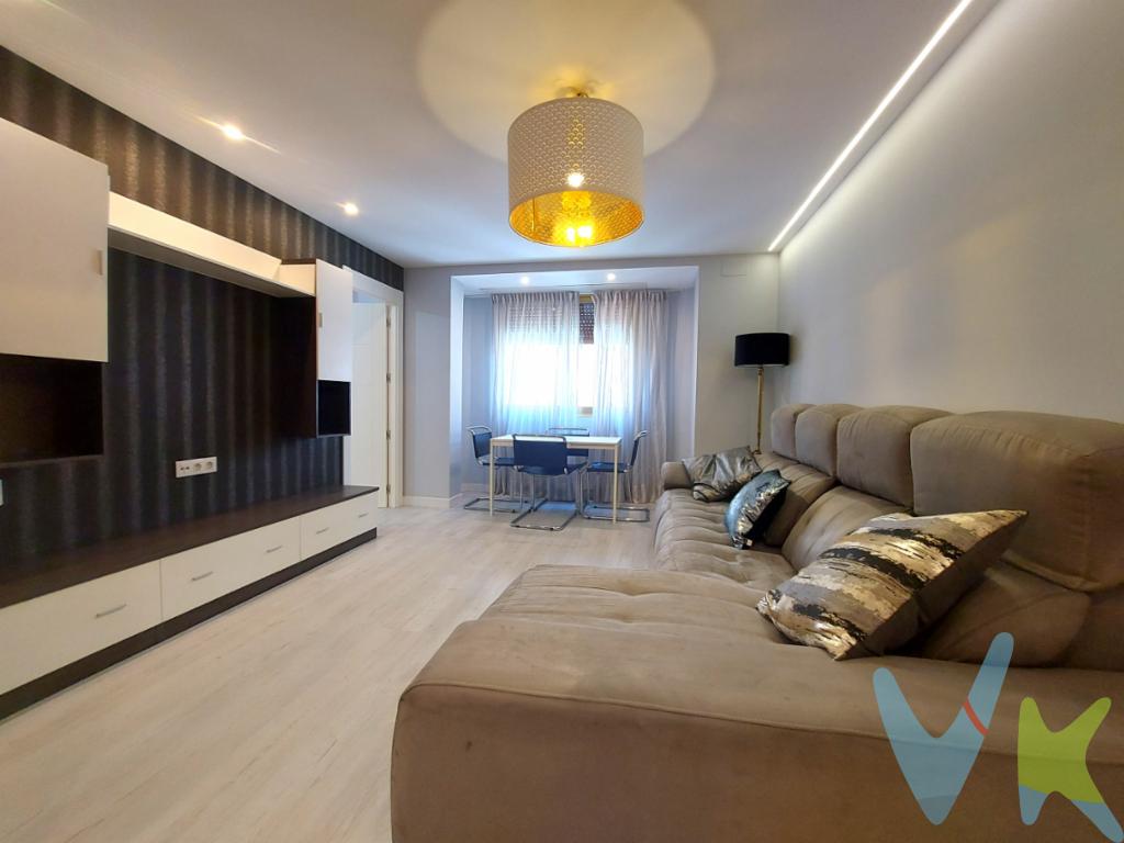 INMOBILIARIA SOLOZÁBAL presenta una vivienda céntrica, junto al parque de Gallarza. Logroño.  Exterior. Reformada. Balcón3 dormitorios.2 Armarios empotrados. Calefacción individual. Sin ascensorZona con todos los servicios.Si te gusta vivir en el centro ven a visitar esta vivienda.