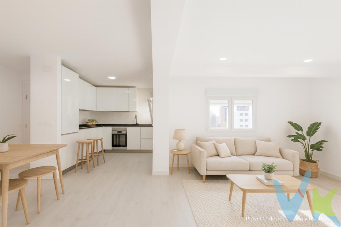  Se presenta una excelente oportunidad en el corazón de Lugones.  Piso con reforma integral a estrenar con 3 habitaciones, 1 baño con ducha y un aseo, situado en la cuarta planta de un edificio  construido en 1969, ofrece una vista despejada de la zona de Lugones.Con 107 metros cuadrados construidos y 101 metros útiles, el inmueble destaca por su amplitud. El espacio interior está distribuido en tres confortables habitaciones, permitiendo suficiente privacidad y espacio personal para cada miembro del hogar. Además, cuenta con un moderno aseo, diseñado para satisfacer todas las necesidades diarias.Termo eléctrico de 65L para el agua caliente. Ventanas abatibles de PVC con cristal climalit, cocina americana con ventana orientada al sur.El diseño del piso está orientado a maximizar el uso del espacio. Las áreas comunes son generosas y bien iluminadas, creando un ambiente acogedor que invita al descanso y al disfrute del hogar. Las habitaciones son igualmente espaciosas, perfectas para adaptarse a diferentes estilos de vida, ya sea una familia en crecimiento o profesionales que trabajen desde casa.La comunidad de vecinos es tranquila y bien gestionada, lo que garantiza un ambiente apacible y seguro para todos sus residentes. El edificio fue construido en 1969 y está actualmente reformando el portal y poniendo ascensor, derrama que queda ya pagada por el actual propietario. Esta obra en principio será finalizada para principios del 2026.Lugones, que pertenece al concejo de Siero en Asturias, ofrece varias ventajas para vivir, muchas de las cuales combinan la comodidad urbana con un entorno más tranquilo:Ubicación Estratégica y Conectividad: Se encuentra en una posición central dentro de Asturias, lo que facilita el acceso rápido a ciudades importantes como Oviedo, Gijón y Avilés, ideal para quienes se desplazan por trabajo o por ocio.Comodidad y Servicios: Ofrece una buena mezcla de zonas comerciales, servicios esenciales y comodidades que hacen la vida diaria práctica y confortable. Cuenta con una variedad de comercios, restaurantes y opciones de ocio.Entorno de Vida Vibrante pero con Tranquilidad: Es un lugar animado y bien equipado, pero sin el ajetreo y el estrés del centro de una gran ciudad, permitiendo disfrutar de la tranquilidad del entorno natural circundante.Buena Calidad de Vida: Como parte de Siero y Asturias en general, se beneficia de un ambiente seguro, una comunidad activa y un entorno natural privilegiado, factores que contribuyen a una mejor calidad de vida.Lugones es una buena opción para aquellos que buscan un equilibrio entre la proximidad a los principales centros urbanos de Asturias y la vida en un entorno con buenos servicios y más cercano a la naturaleza. A nivel de inversión, este piso representa una oportunidad excepcional en Lugones por su ubicación estratégica, junto con la cercanía a transporte público y su valor potencial en el mercado.No dejes pasar la ocasión de descubrir lo que este magnífico inmueble tiene para ofrecerte. Se trata de una opción que destaca por sus características y prestaciones. En pocas palabras, es una vivienda que te ofrece todo lo que necesitas para vivir cómodamente en el corazón de Lugones.Para más información o para programar una visita, no dudes en contactarnos, estaremos encantados de ayudarte en todo lo que necesite. Descubre el lugar perfecto donde comenzar una nueva etapa. En el precio publicitado no esta incluido el Impuesto de Transmisiones Patrimoniales ni los gastos de Notaria y Registro. 
