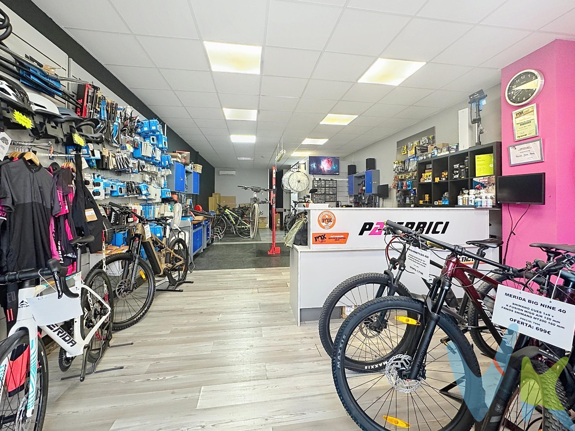 Oportunidad Única para Emprendedores Apasionados por el Ciclismo. Características Destacadas del Negocio:. Ubicación Prime: Zona del Parc Central en Paterna, de fácil acceso y visibilidad. Trayectoria Sólida: Más de una década en activo, sinónimo de estabilidad y confianza. Rentabilidad Demostrada: El negocio presenta buenos ingresos recurrentes y una sólida situación financiera, ideal para una inversión segura. Se proporcionarán datos financieros detallados a interesados serios. Clientela Fidelizada: Base de clientes estable y recurrente, tanto para la compra de material nuevo como para el servicio de taller y mantenimiento. Instalaciones Completas: El traspaso incluye todo el equipamiento necesario para continuar la actividad desde el primer día: mobiliario, herramientas de taller especializadas, inventario de bicicletas, componentes y accesorios de primeras marcas, sistema de gestión de ventas, etc. Ideal para Apasionados: Una oportunidad perfecta para un profesional del sector o un aficionado al ciclismo que desee convertir su pasión en su modo de vida y tomar las riendas de un negocio ya establecido y funcionando a pleno rendimiento. Potencial de Crecimiento: Posibilidad de expandir servicios, como organización de rutas o eventos ciclistas, dada la ubicación y la base de clientes existente. Motivo del traspaso: Jubilación. Si está buscando una oportunidad de emprender con una inversión de bajo riesgo en el sector del ciclismo, este es el traspaso que estaba esperando. Interesados, contactar para más información y concertar una visita. Rogamos seriedad. PVP 45.000€. Gastos e impuestos no incluidos en el precio. La compra conlleva impuestos y gastos de formalización para el comprador. A título orientativo se informa que en segundas transmisiones el ITP con carácter general en Valencia es del 10%, pudiendo existir otros tipos impositivos atendiendo a las circunstancias personales del comprador u otras circunstancias previstas legalmente. Base imponible del impuesto el mayor valor entre el precio de compraventa, la tasación o el valor de referencia catastral. En cuanto a los gastos de notaría y registro, en su caso, suelen oscilar aprox. entre 1,5% y 2,5% (aranceles variables según precio, n.º de copias y complejidad). El comprador elige notario. Si el comprador precisase de hipoteca: tasación, condiciones y costes bancarios serán según entidad elegida por el comprador, así como los gastos de gestoría, y cualesquiera otros gastos inherentes a la formalización de la compraventa que legalmente correspondan a la parte compradora, salvo pacto expreso en contrario con el vendedor. El consumidor tiene, conforme a la normativa vigente, a su disposición información y documentación adicional relativa al inmueble y condiciones de la compraventa, que podrá ser consultada en C/Joaquín Costa 4, bajo 46005 Valencia o urbe2@remax.es. Honorarios de mediación inmobiliaria a cargo del COMPRADOR: (3.000€ del precio final de venta más IVA (21%), salvo otro pacto.); y de VENDEDOR (según acuerdo con el mismo). Se informa al consumidor que la agencia actúa como intermediaria inmobiliaria en la operación, estando cualquier eventual compraventa y sus condiciones sujeta a la aceptación expresa del propietario-vendedor y a la posterior formalización del correspondiente contrato.